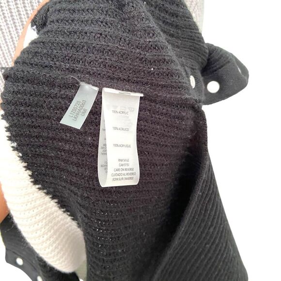 Karl Lagerfeld Cowl Neck Sweater in Size Medium - Picture 12 of 12